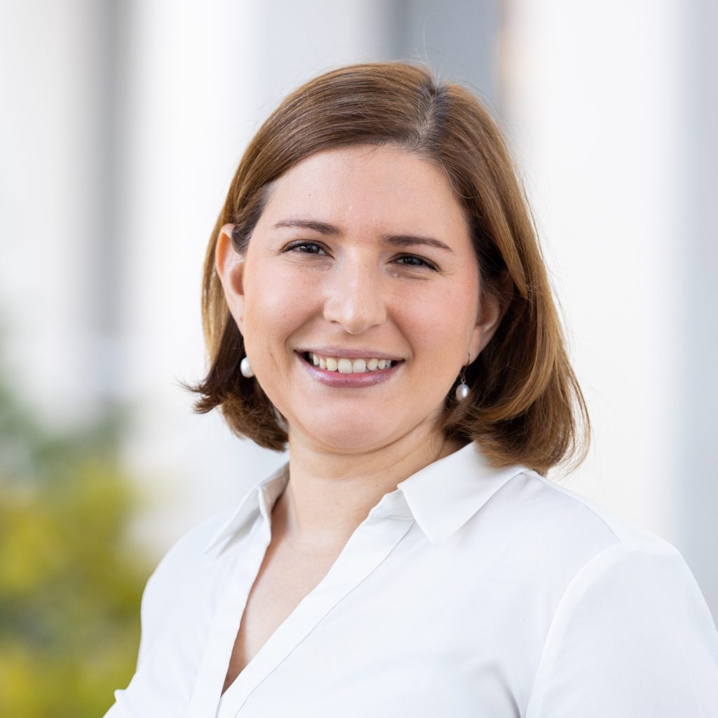 Portrait of Janna Rosenthal